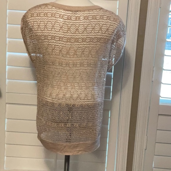 Forever 21 Beige Crochet Blouse - Picture 3 of 9